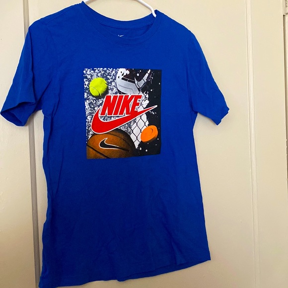 Nike Other - Nike big kids tee shirt size: XL